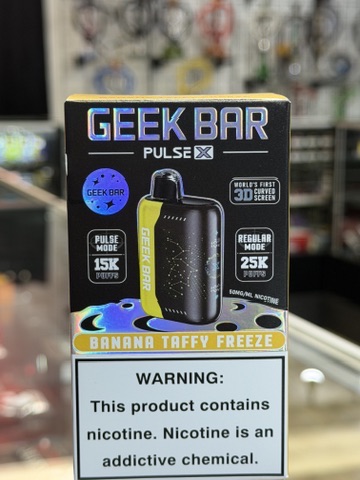 Geek Bar Pulse X Banana Taffy Freeze package